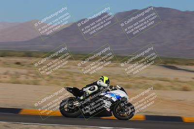 media/Nov-06-2022-SoCal Trackdays (Sun) [[208d2ccc26]]/Turn 11 Side (945am)/